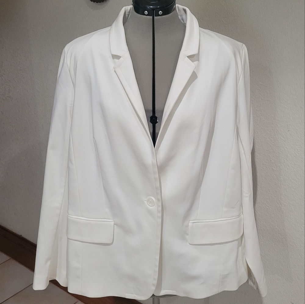 White Lane Bryant blazer size 22 NWT